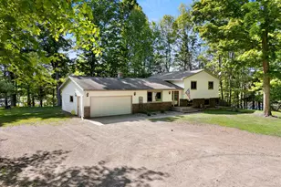 759 Hemlock Dr, Freedom, WI 54566 - Photo 44