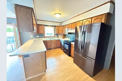 3608  Sheridan Ave, Sheboygan, WI 53081 - Photo 6