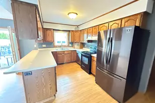 3608 Sheridan Ave, Sheboygan, WI 53081 - Photo 6