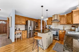 W237N3390 Five Fields Rd, Pewaukee, WI 53072 - Photo 18