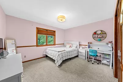 W237N3390  Five Fields Rd, Pewaukee, WI 53072 - Photo 30