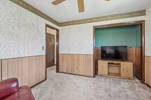 4554 S 48th St, Greenfield, WI 53220 - Photo 36
