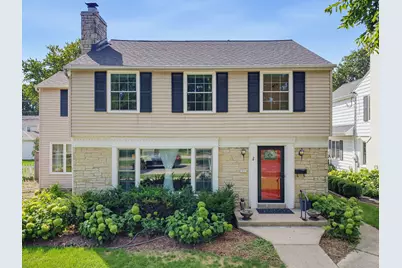 5251 N Santa Monica Blvd, Whitefish Bay, WI 53217 - Photo 1