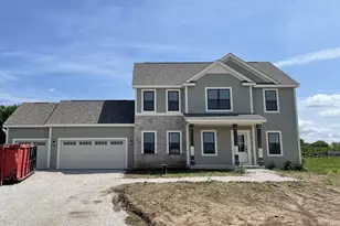 W275N8210 Harvest Ct, Lisbon, WI 53029 - Photo 1