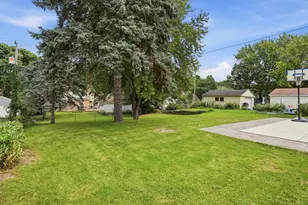 2016 S 96th St, West Allis, WI 53227 - Photo 2
