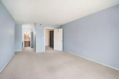 3651 E Barbara Ct #6, Oak Creek, WI 53154 - Photo 12