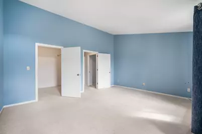 3651 E Barbara Ct #6, Oak Creek, WI 53154 - Photo 16