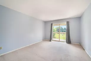 3651 E Barbara Ct, Oak Creek, WI 53154 - Photo 10