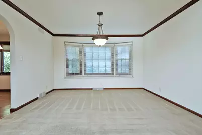 10818  86th Pl, Pleasant Prairie, WI 53158 - Photo 6
