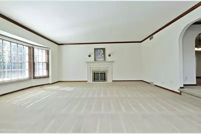 10818  86th Pl, Pleasant Prairie, WI 53158 - Photo 4