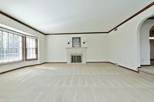 10818 86th Pl, Pleasant Prairie, WI 53158 - Photo 4