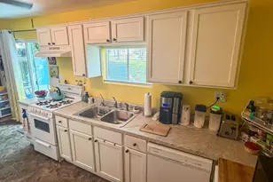 2908 Circle Dr, Burlington, WI 53105 - Photo 6