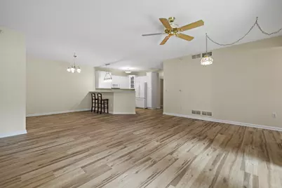 6510  Spring St #12, Racine, WI 53406 - Photo 6