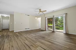 6510 Spring St, Racine, WI 53406 - Photo 4
