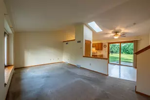 9601 W Darnel Ave, Milwaukee, WI 53224 - Photo 4