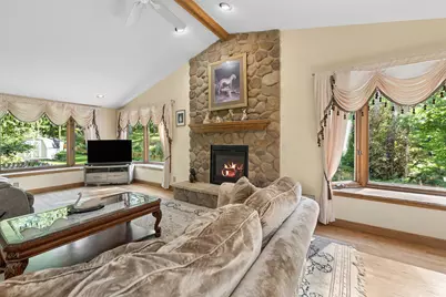 W3451  Wildwood Dr, Geneva, WI 53147 - Photo 4