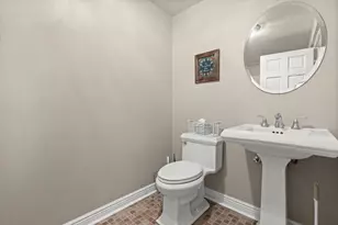 705 Sunset Dr, Hartford, WI 53027 - Photo 38