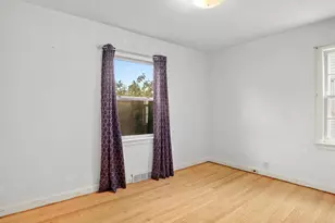 419 S 30th St, Manitowoc, WI 54220 - Photo 8