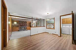W164N10543 Timberline Ct, Germantown, WI 53022 - Photo 12
