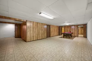 W164N10543 Timberline Ct, Germantown, WI 53022 - Photo 28