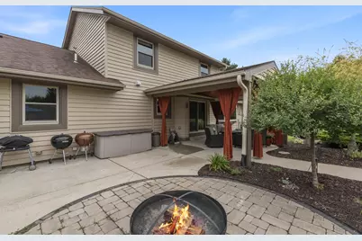 W144N4871  Stone Dr, Menomonee Falls, WI 53051 - Photo 52
