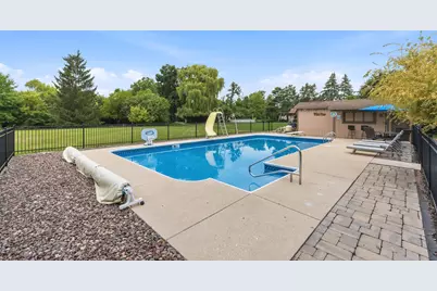 W144N4871  Stone Dr, Menomonee Falls, WI 53051 - Photo 60