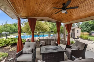 W144N4871 Stone Dr, Menomonee Falls, WI 53051 - Photo 64