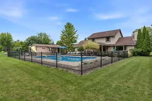 W144N4871 Stone Dr, Menomonee Falls, WI 53051 - Photo 70