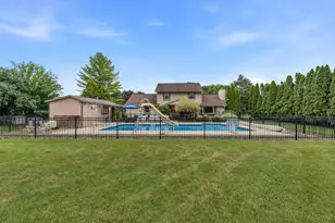 W144N4871 Stone Dr, Menomonee Falls, WI 53051 - Photo 72