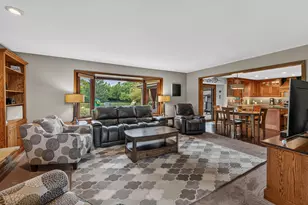 W144N4871 Stone Dr, Menomonee Falls, WI 53051 - Photo 26