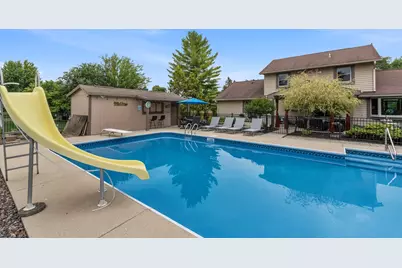 W144N4871  Stone Dr, Menomonee Falls, WI 53051 - Photo 58