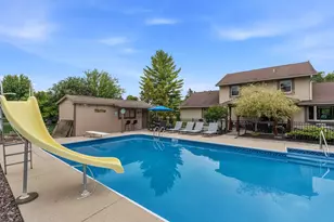 W144N4871 Stone Dr, Menomonee Falls, WI 53051 - Photo 58