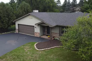 S98W36840 Juniper Ln, Eagle, WI 53119 - Photo 4