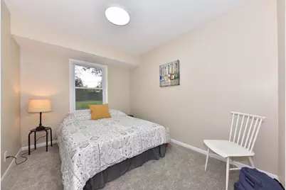 3675 S Taylor Ct, Milwaukee, WI 53207 - Photo 20