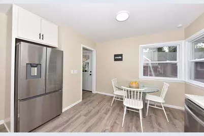 3675 S Taylor Ct, Milwaukee, WI 53207 - Photo 16