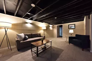 3675 S Taylor Ct, Milwaukee, WI 53207 - Photo 32