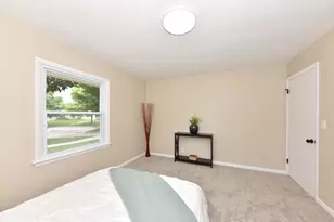 3675 S Taylor Ct, Milwaukee, WI 53207 - Photo 22