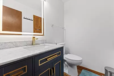 4102 W Minnesota Ct, Franklin, WI 53132 - Photo 28
