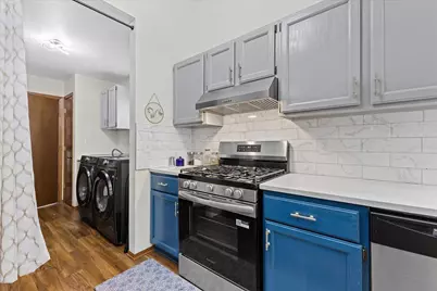 4102 W Minnesota Ct, Franklin, WI 53132 - Photo 14