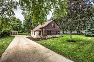 1541 E Racine Ave, Waukesha, WI 53186 - Photo 2