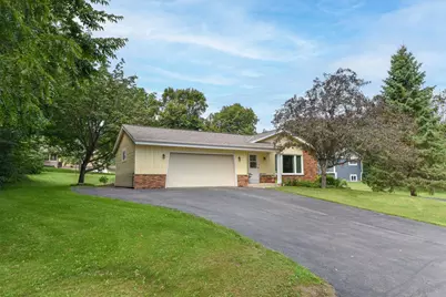 W193S7137  Hillview Dr, Muskego, WI 53150 - Photo 4