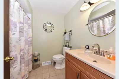 W193S7137  Hillview Dr, Muskego, WI 53150 - Photo 16