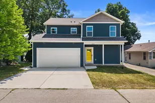 28925 Elm Island Dr, Racine, WI 53185 - Photo 32