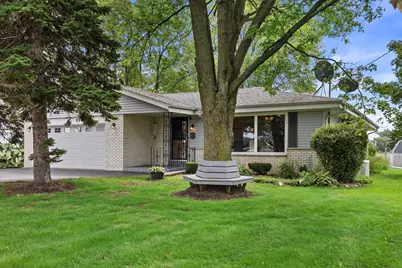 20511  93rd St, Bristol, WI 53104 - Photo 2