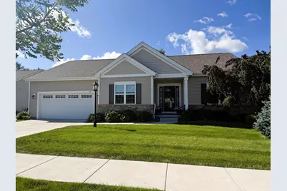 259  Silver Lake Trl, Oconomowoc, WI 53066 - Photo 2
