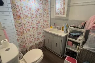 2326 W Burnham St, Milwaukee, WI 53204 - Photo 12
