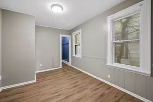 5061 N 32nd St, Milwaukee, WI 53209 - Photo 10