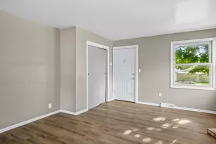5061 N 32nd St, Milwaukee, WI 53209 - Photo 6