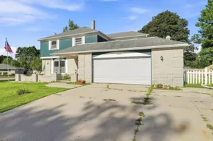 3604 Adams St, Two Rivers, WI 54241 - Photo 26