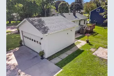 426 N Church St, Elkhorn, WI 53121 - Photo 40